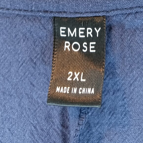 3/$18 - Emery Rose Blue Short Sleeve Top Size 2X - Picture 6 of 6